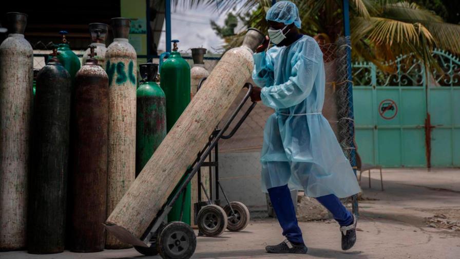Haití recibe las primeras vacunas contra el COVID-19 en medio de la crisis