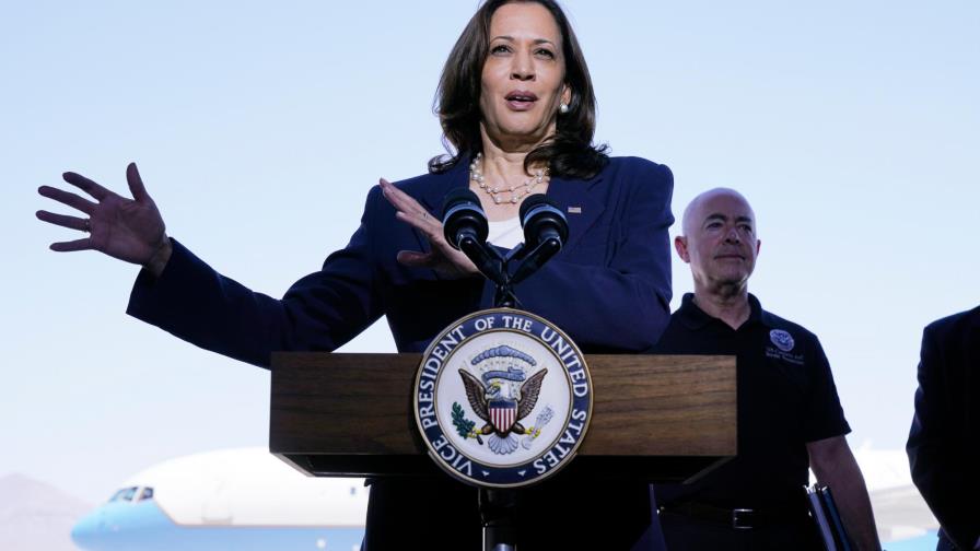 La Casa Blanca defiende a Harris ante los rumores sobre tensión en su oficina