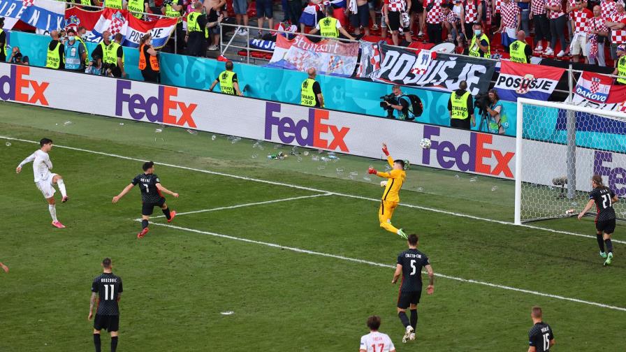 Máquina de anotar: España derrota 5-3 a Croacia Máquina de anotar: España derrota 5-3 a Croacia