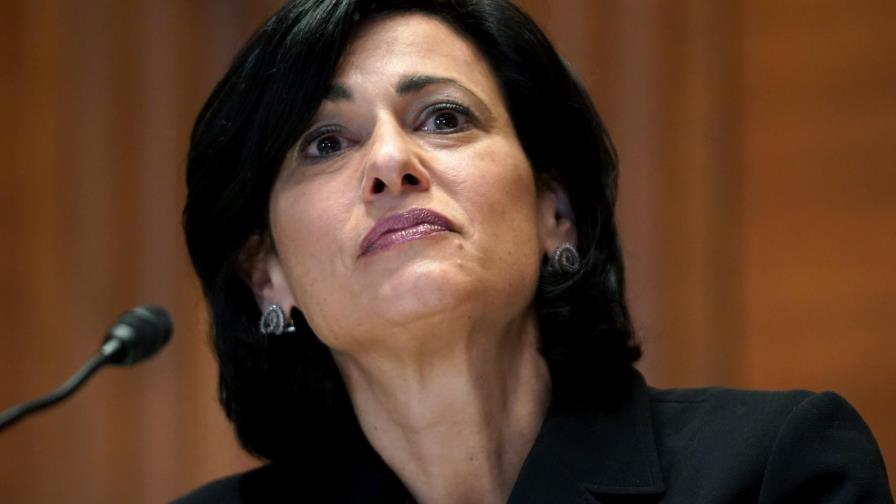 Estados Unidos recomienda a vacunados llevar mascarilla en zonas con muchos contagios