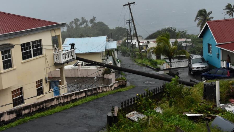 Tormenta Elsa amenaza centro de Cuba en camino a Florida