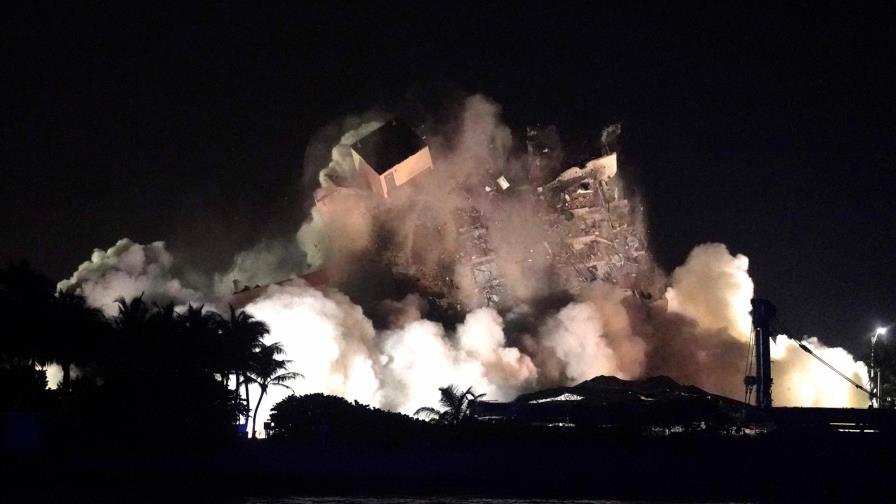 Se reanudan las operaciones de búsqueda en edificio derrumbado de Miami-Dade