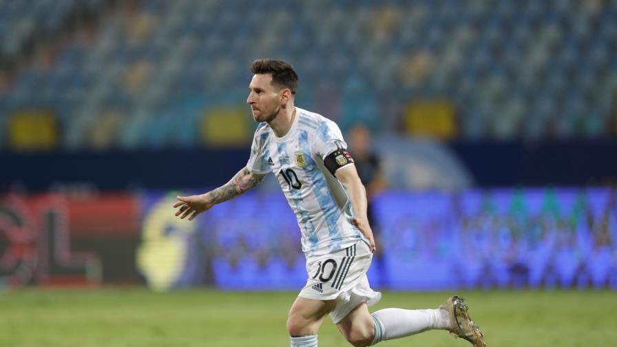 Messi va por Colombia, que se aferra a Ospina