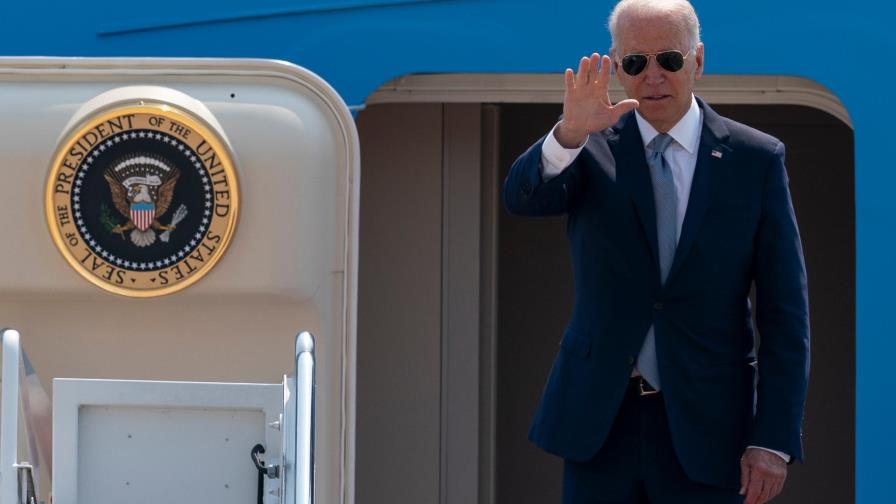 Biden estudia una respuesta a ciberataques y dice tener un mensaje para Putin