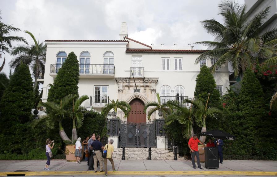 Empresario Jorge Pérez pone a la venta por 33 millones su mansión en Miami
