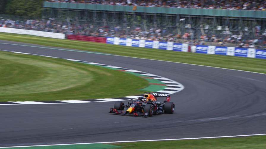F1: Verstappen domina primera sesión para GP de Gran Bretaña F1: Verstappen domina primera sesión para GP de Gran Bretaña