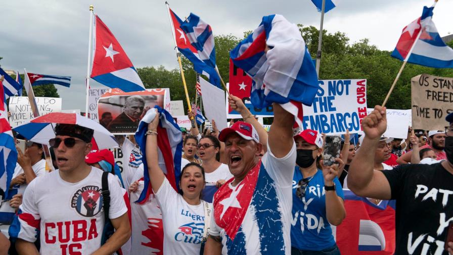 Diplomático de Cuba espera que Biden reflexione sobre relación con la isla