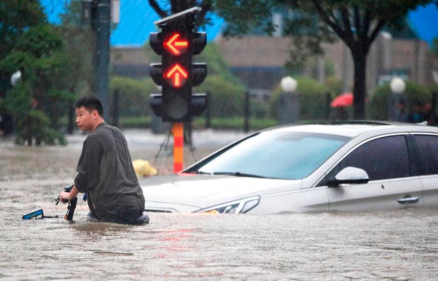Fuertes lluvias en la provincia china de Henan dejan 376 mil evacuados