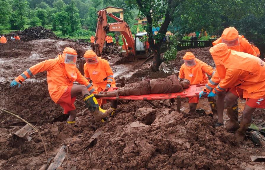 India redobla esfuerzos de rescate tras lluvias que dejan decenas de muertos