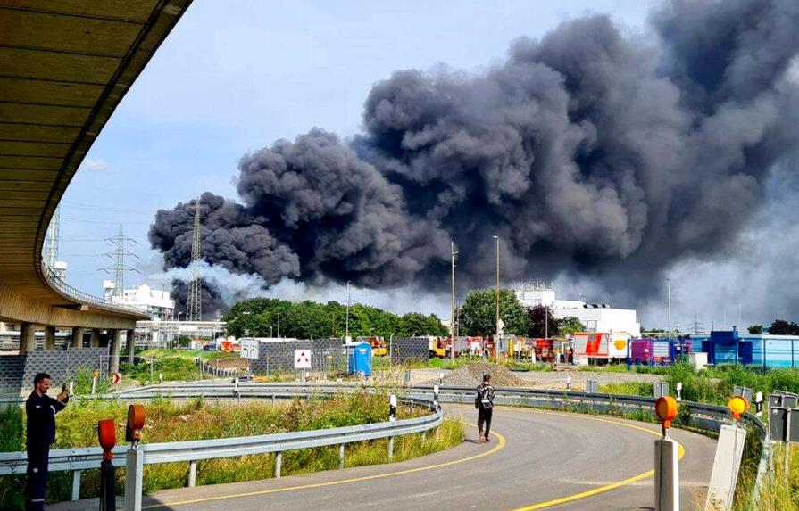 Alemania: 1 muerto en explosión en un recinto industrial