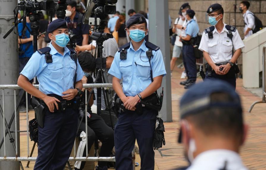 China ataca a EEUU por recibir refugiados de Hong Kong