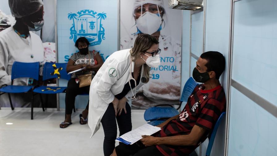 Brasil registra más de 1,000 muertes en un día y supera los 570,000 decesos