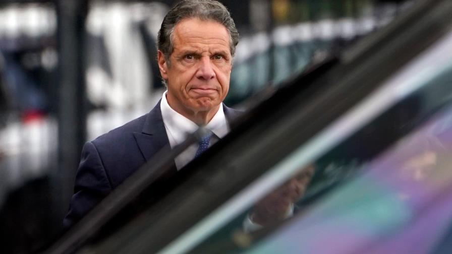 La Asamblea de Nueva York suspende investigación sobre Cuomo tras su dimisión
