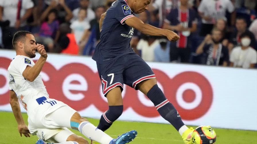 El París SG se pone líder de la Ligue 1 tras ganar a Estrasburgo