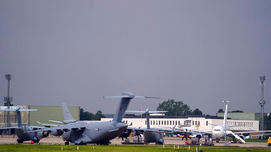 Parte a Kabul un avión militar alemán para evacuar a sus ciudadanos y otros