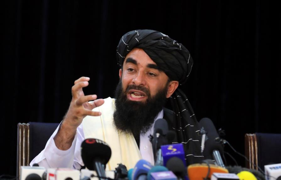 FMI bloquea el acceso de los talibanes a unos 400 millones de dólares