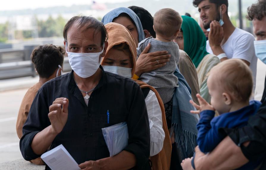 Más de 21.000 evacuados de Kabul el lunes entre vuelos de EEUU y otros países