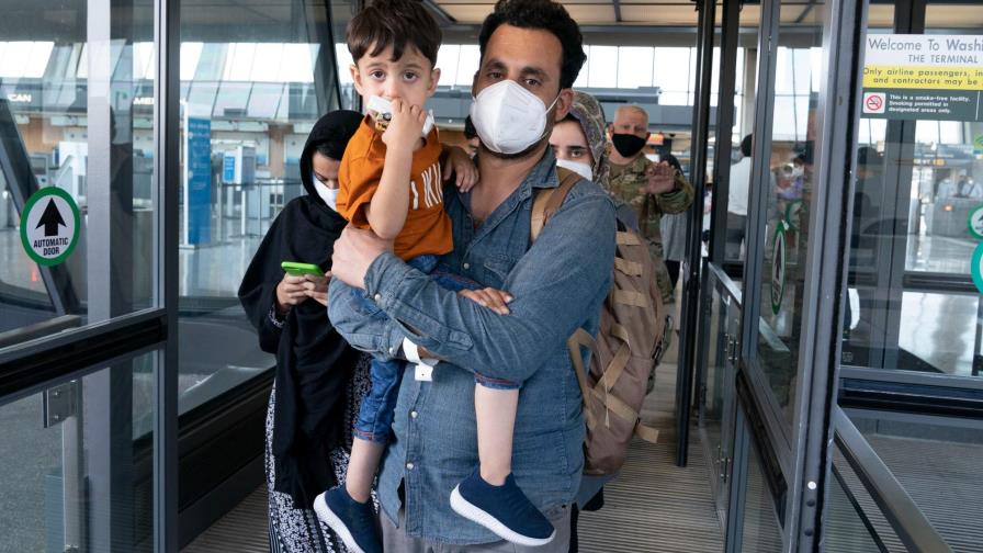 La UE pide a EEUU permanecer en aeropuerto de Kabul mientras dure evacuación