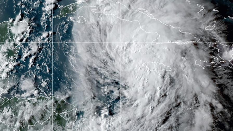 Huracán Ida toca Isla de la Juventud, amenaza a Pinar del Río y Estados Unidos