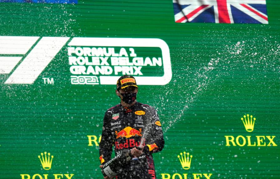 Verstappen gana  el GP de Bélgica pasado por lluvia