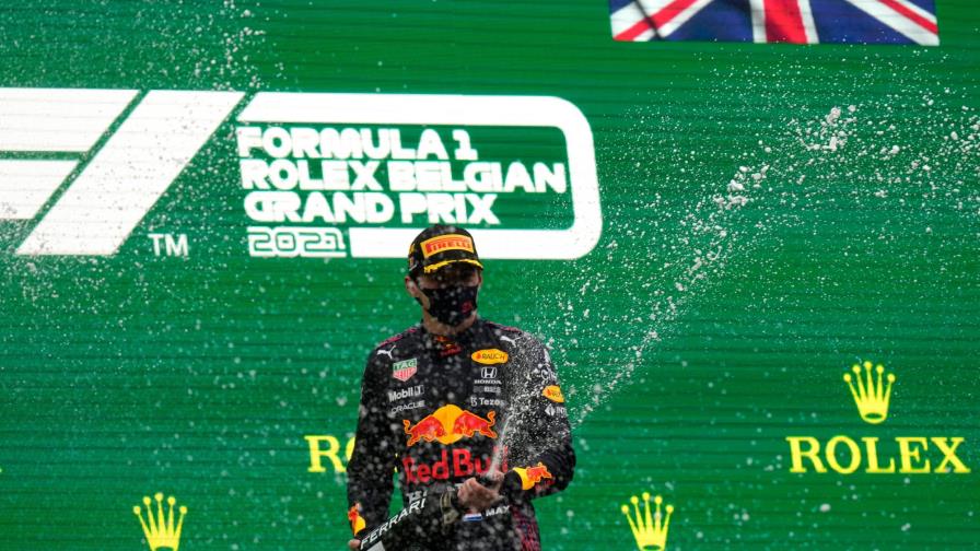 Verstappen gana  el GP de Bélgica pasado por lluvia