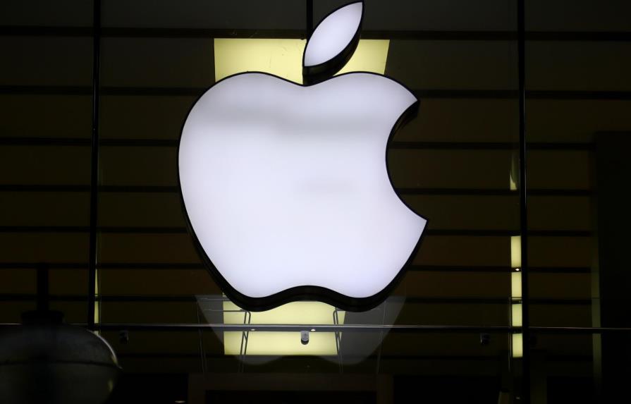 Apple corrige falla que exponía a sus iPhones a software espía