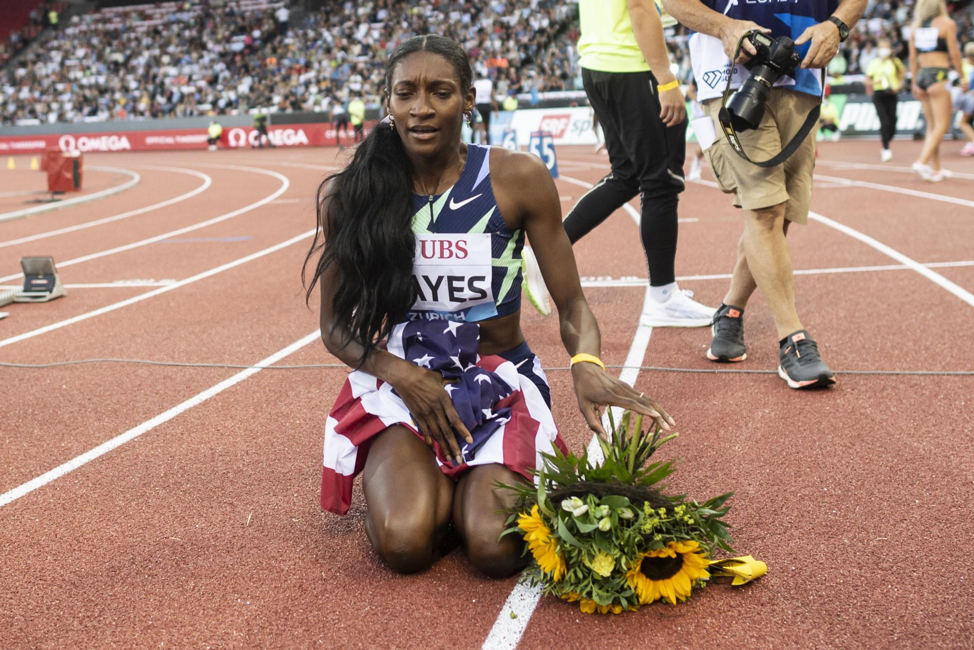 Quanera Hayes de los Estados Unidos, fue la ganadora del heat en los 400 metros lizos, en la Liga de Diamante, el 9 de septiembre del 2021, en Zurich, Suiza. (Ennio Leanza/Keystone via AP)