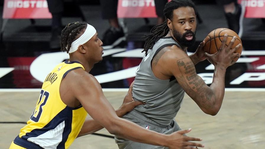 Lakers contratan al veterano pívot DeAndre Jordan