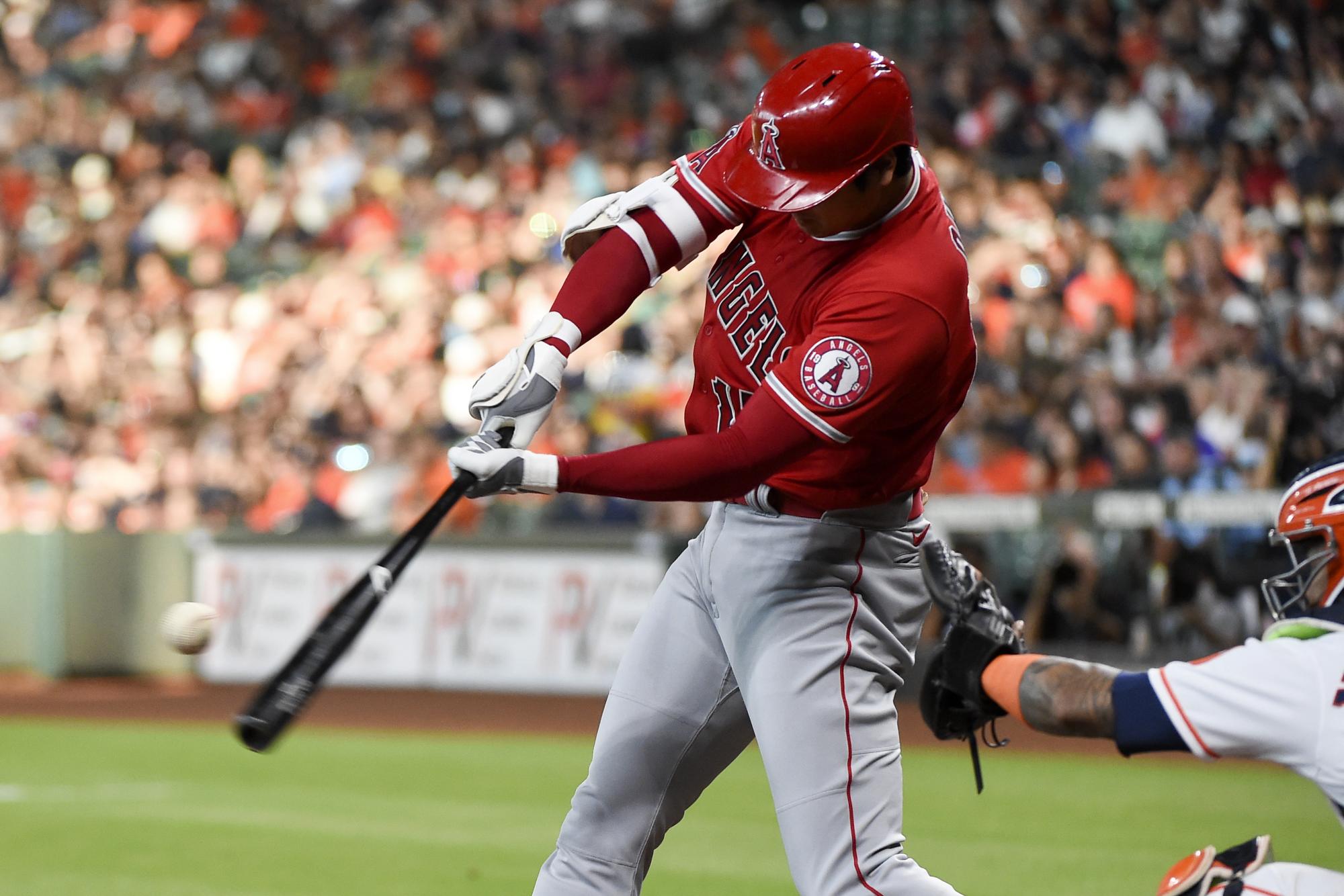 Shohei Ohtani lleva 44 jonrones en las Grande Ligas y está luchando por el premio Jugador Más Valioso en la Liga Americana. (AP/Eric Christian Smith)