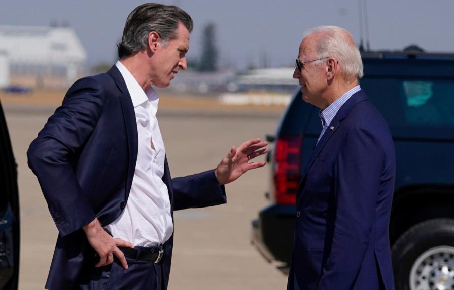 Biden va al oeste de EEUU arrasado por incendios en vísperas de elección en California