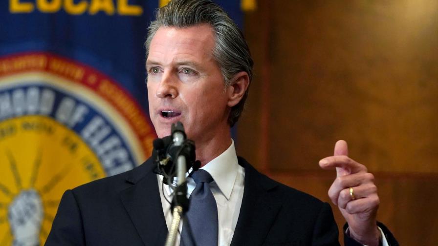 El gobernador de California arriesga su mandato en un referendo