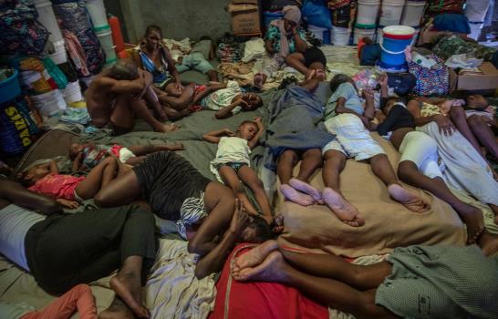 Haitianos regresan a una patria lejos de ser acogedora