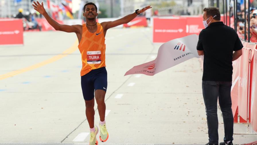 Chicago: Etíope Abdiwak y keniana Chepngetich ganan maratón Chicago: Etíope Abdiwak y keniana Chepngetich ganan maratón
