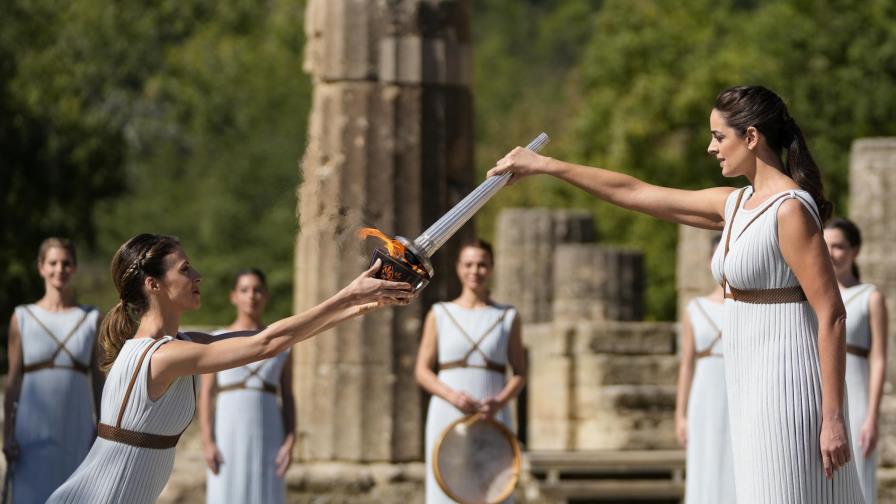 La antorcha olímpica llega a Pekín, sede de los próximos Juegos de Invierno