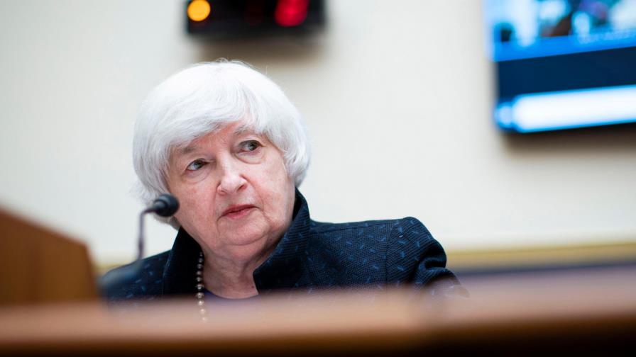 Inflación en EEUU es temporal y planes de Biden no aportarán más presión, reitera Yellen