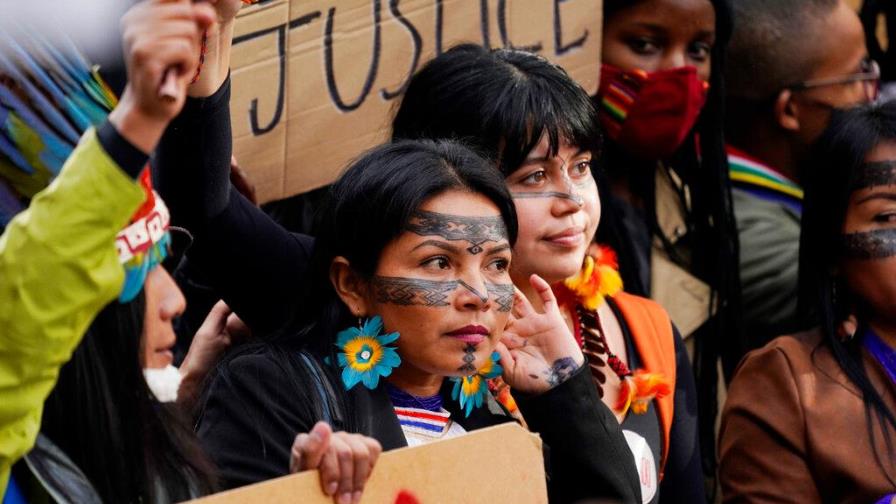 Jóvenes piden a mandatarios: limpien la mugre que dejaron