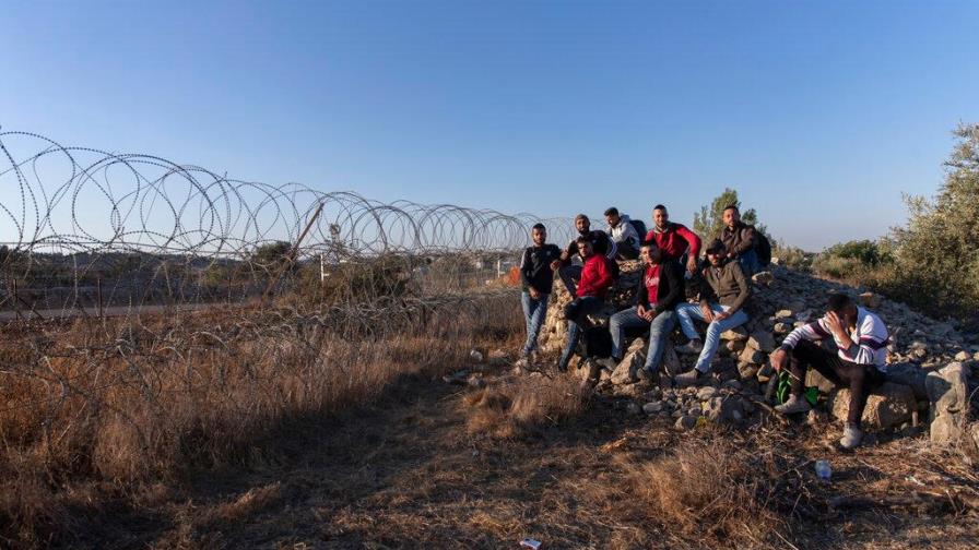 Tras casi 20 años, el muro israelí cerca vidas palestinas