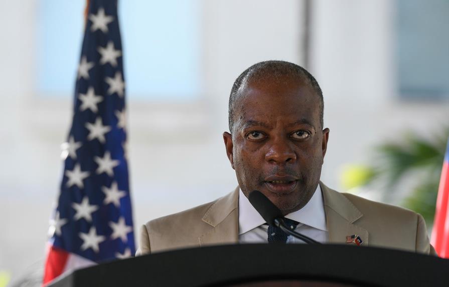 Estados Unidos anuncia donación de 60 vehículos a la Policía Nacional de Haití