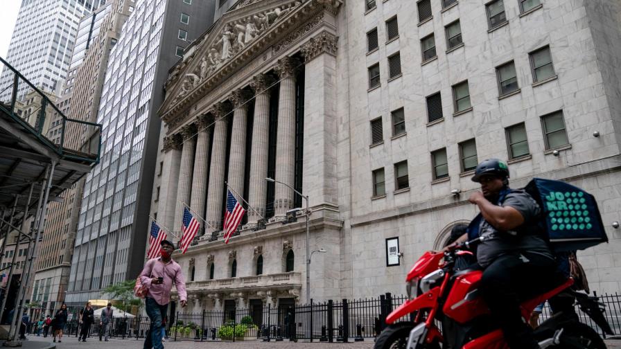 ?Wall Street termina dispar, Disney pesa sobre el Dow Jones
