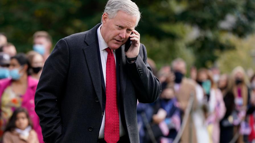 Exjefe del gabinete de Trump demanda a comisión que investiga asalto al Capitolio