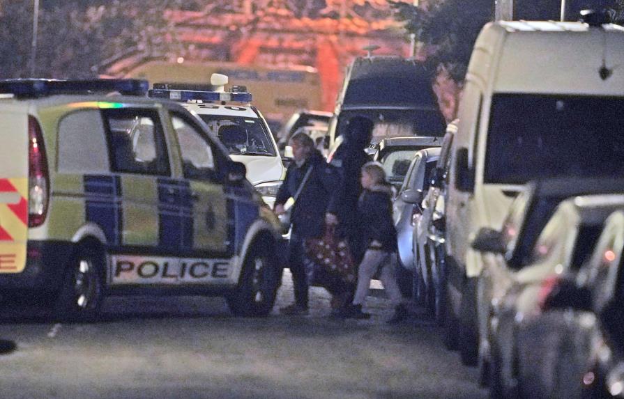 Reino Unido eleva a “grave” el riesgo de amenaza terrorista tras explosión en Liverpool 