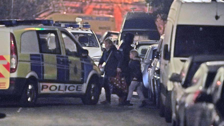 Reino Unido eleva a “grave” el riesgo de amenaza terrorista tras explosión en Liverpool 