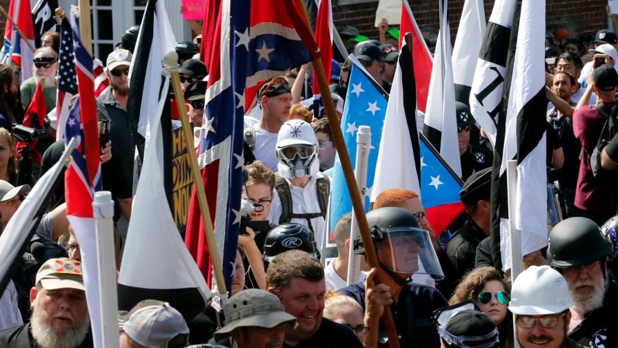 Los organizadores de una marcha neonazi en EEUU pagarán 25 millones en daños
