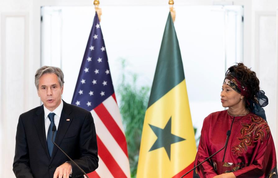 EEUU ofrece a países de África inversión sin deudas que no pueden manejar