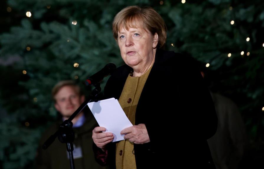 Merkel, partidaria de restringir contactos ante cuarta ola de covid