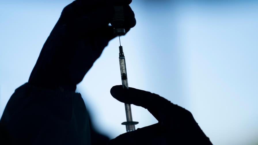 EE.UU. envía en un solo día 9 millones de vacunas a África ante ómicron
