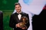 Messi, cubierto de oro con su séptimo Balón