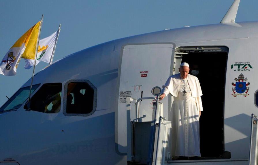 La crisis migratoria marca el viaje papal a Chipre y Grecia