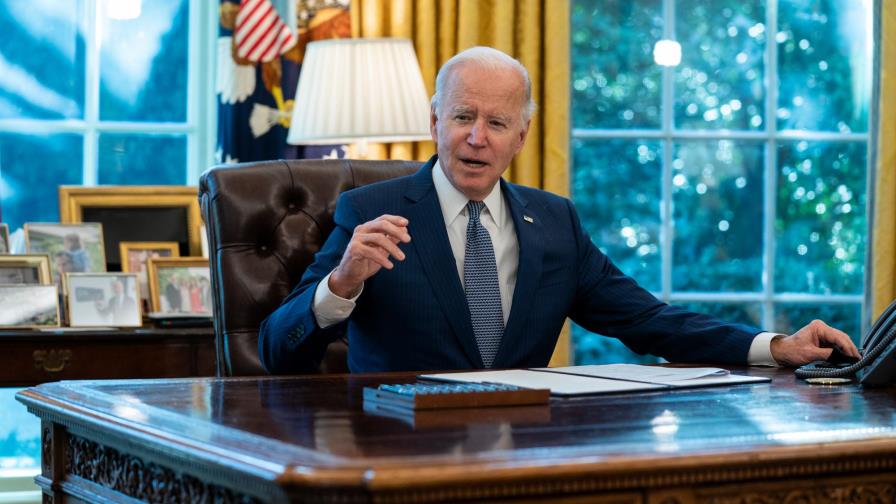Biden: Estamos en deuda con víctimas de tiroteos escolares