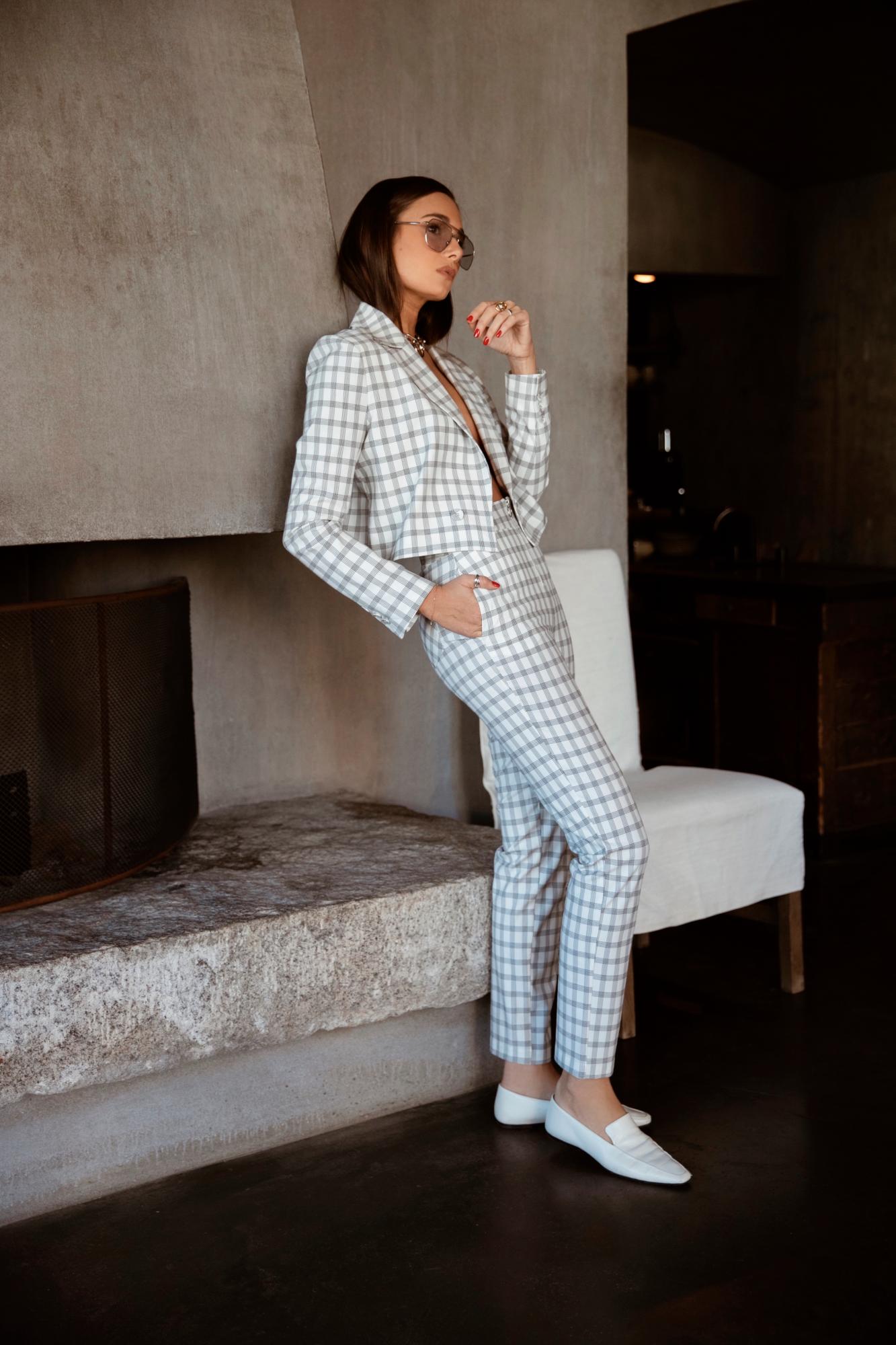Esta colección ya está disponible en 175 tiendas Macy’s y en línea en macys.com.